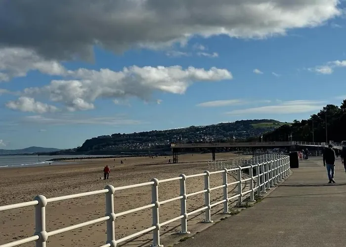 Cosy Studio Central Colwyn Bay F2